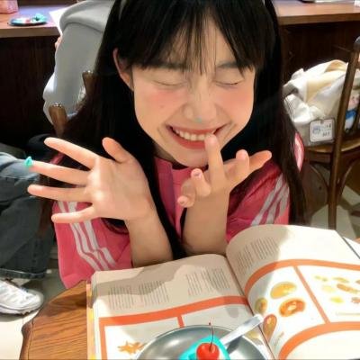 伴娘先拜堂